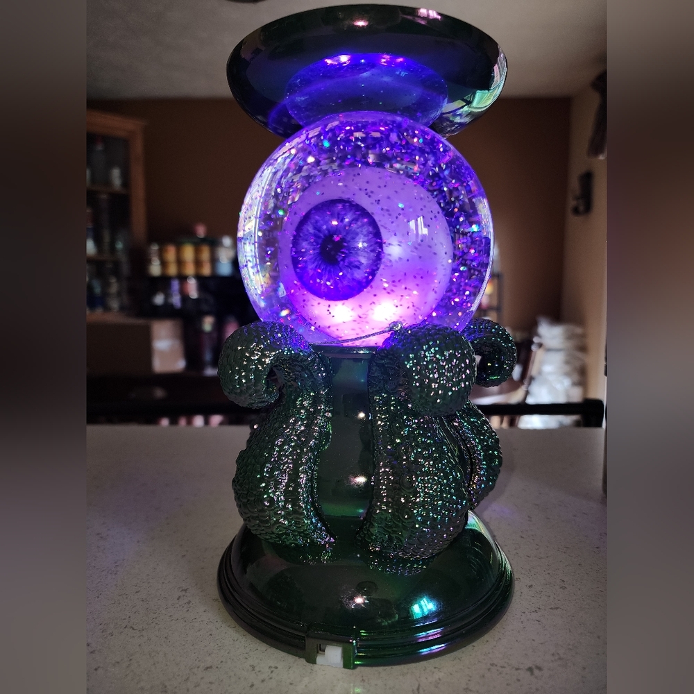 Cycloptopus 3 Wick Globe